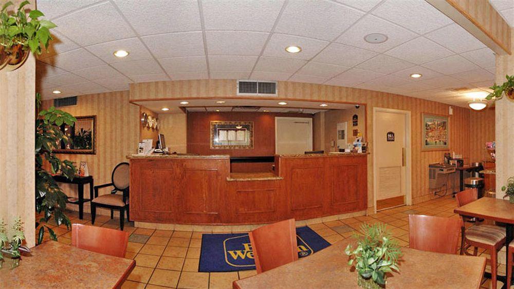 Days Inn By Wyndham Jacksonville Airport Exterior foto