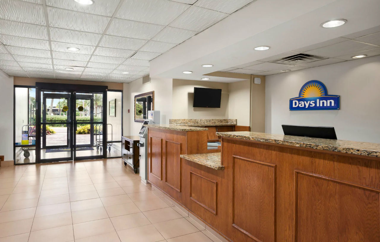 Days Inn By Wyndham Jacksonville Airport Exterior foto